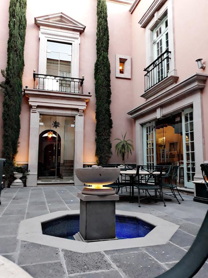 Casa Toscana Bed & Breakfast Альенде Экстерьер фото
