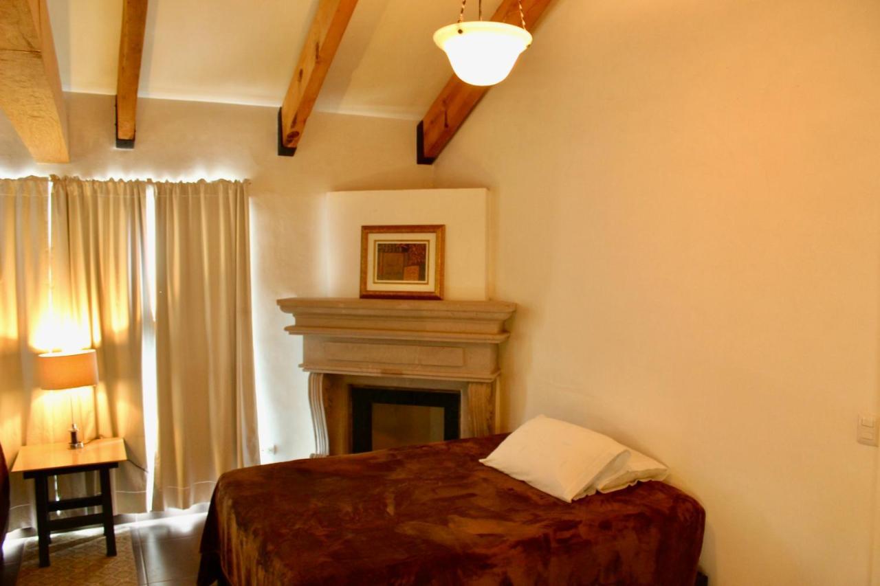 Casa Toscana Bed & Breakfast Альенде Экстерьер фото